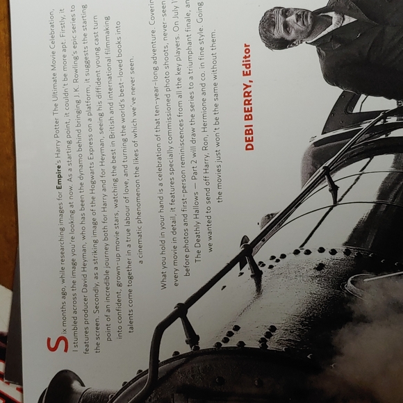 Harry Potter July 2011 Empire magazine with photo special - Picture 6 of 9